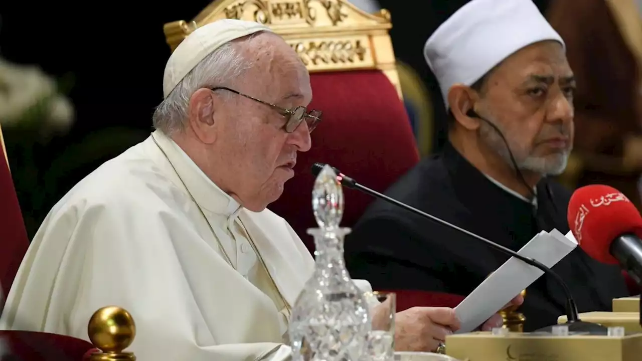 Pope in Bahrain: Prayer and fraternity are our modest but effective weapons