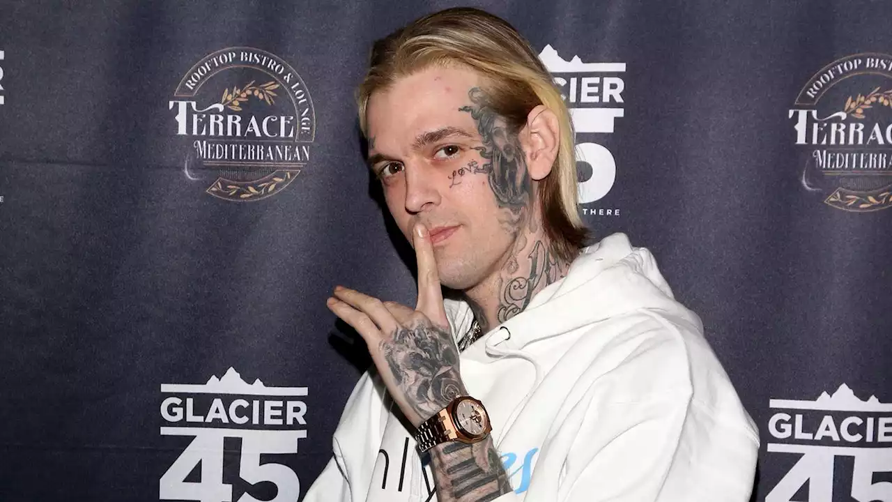 Celebrities react to death of singer-actor Aaron Carter