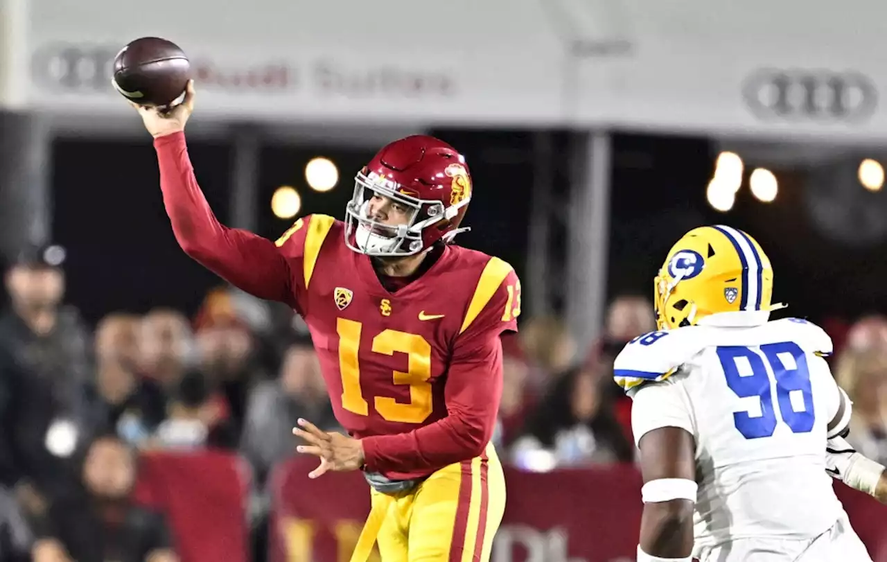 No. 9 USC scrapes by in lifeless win over Cal