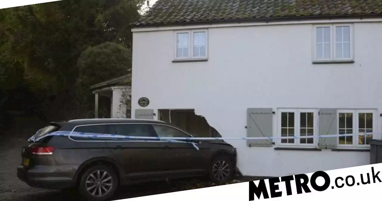 New homebuyer gets car thrown in with cottage days after putting down offer