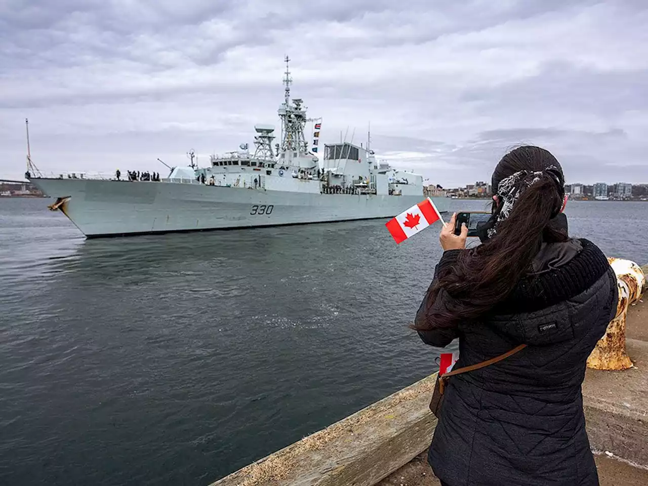 $84B plan to replace Canada's warships is 'ludicrous'