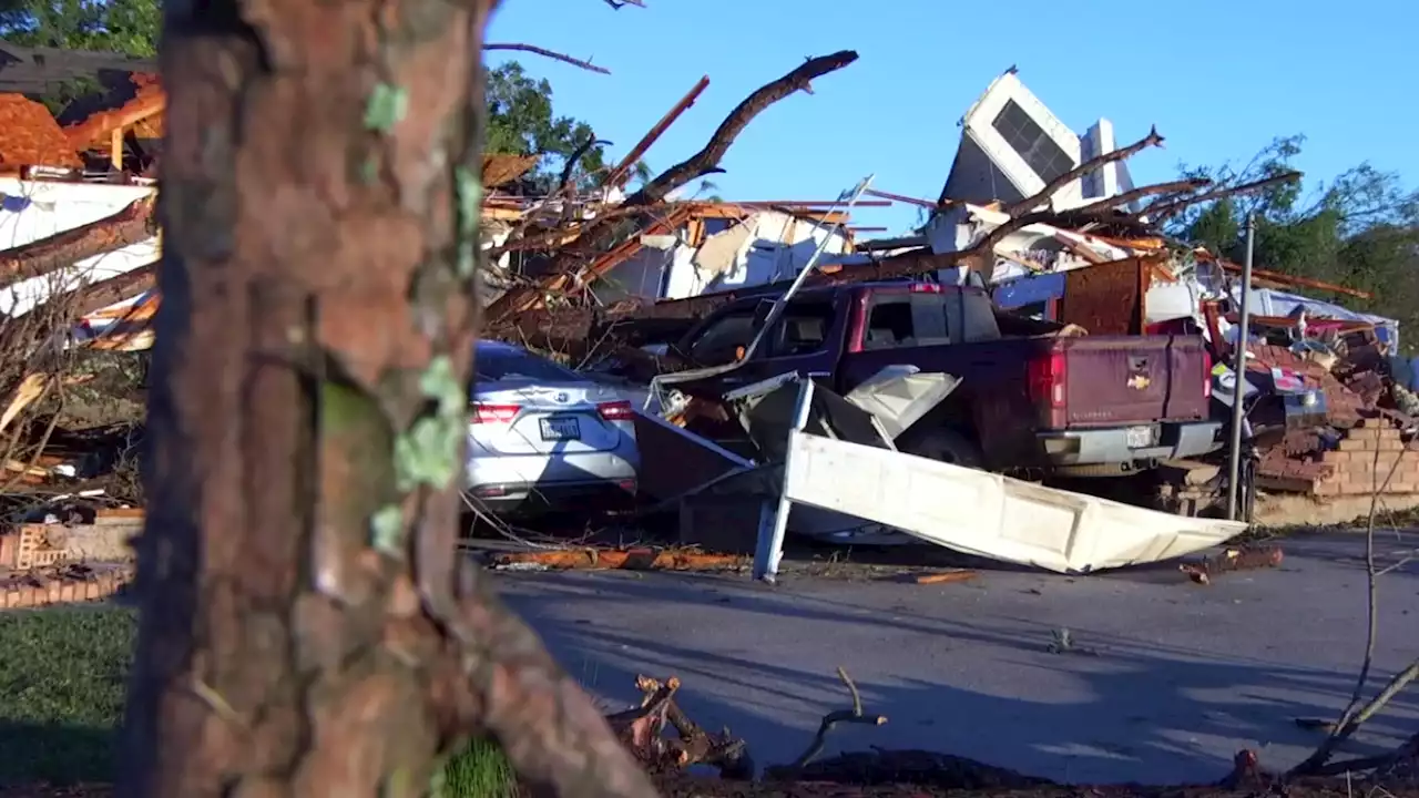 Sulphur Springs Residents Clean up After Severe Storms