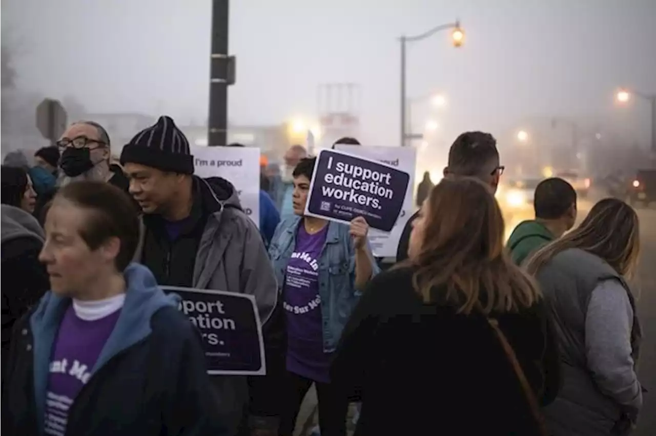 Union says calling strike illegal would undermine bargaining rights, labour laws