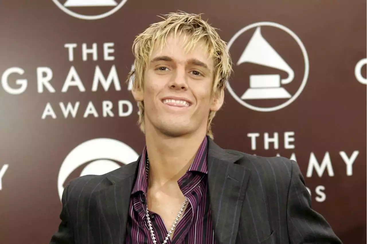 Singer Aaron Carter dies at 34