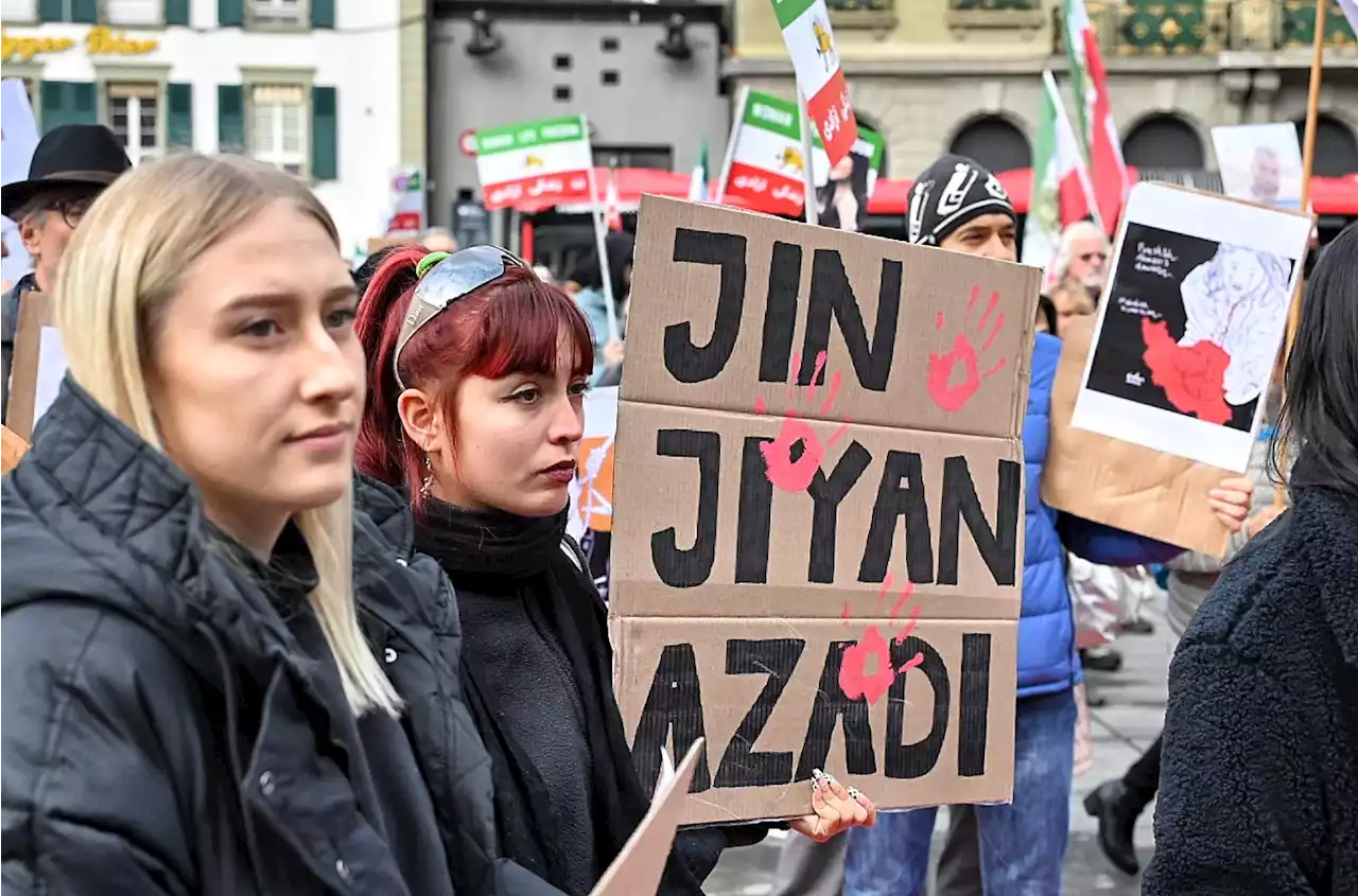 Iran-Demo in Bern – Tausende fordern auf dem Bundesplatz, dass die Schweiz reagiert