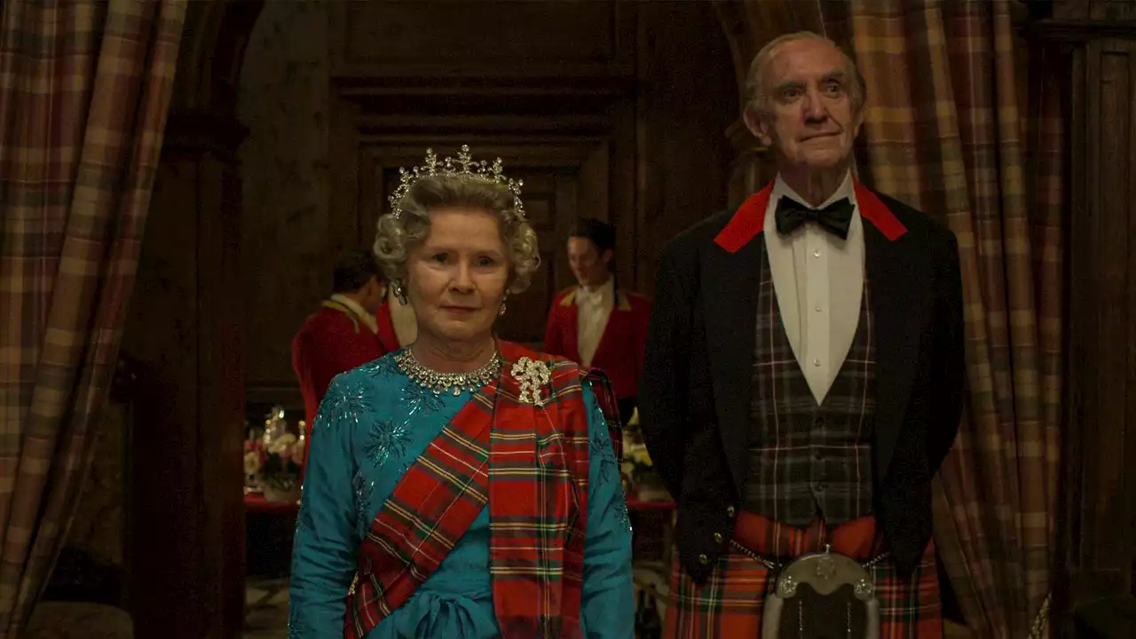 'The Crown': Imelda Staunton and Jonathan Pryce on Channeling Queen Elizabeth and Prince Philip