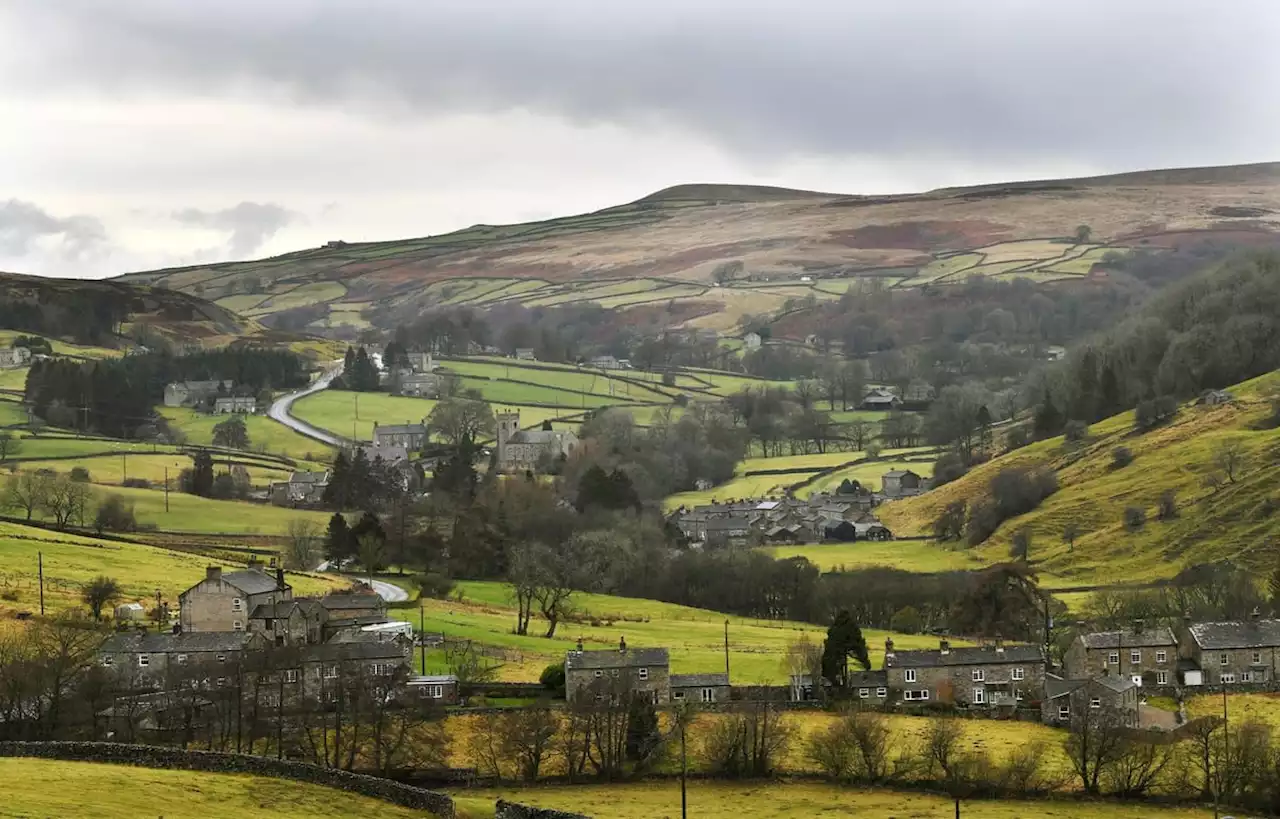 Yorkshire Dales neighbours join forces to create new woodland after flash floods