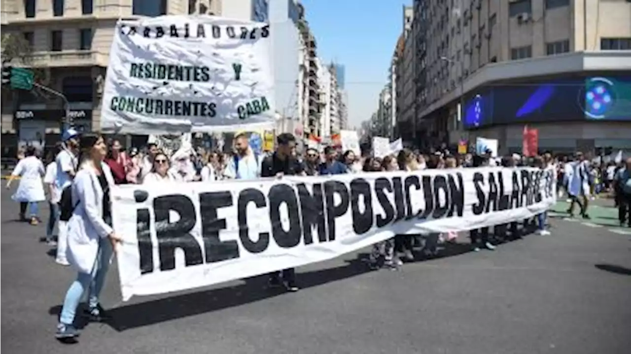 Trabajadores de salud, residentes y concurrentes porteños paran y se movilizan