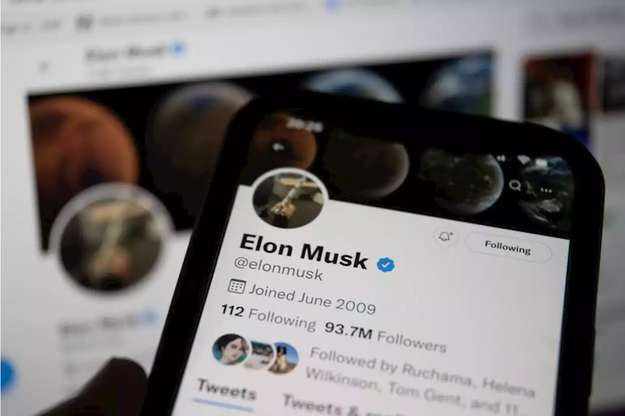 Why Elon Musk’s Controversial Twitter Blue Service Benefits Apple