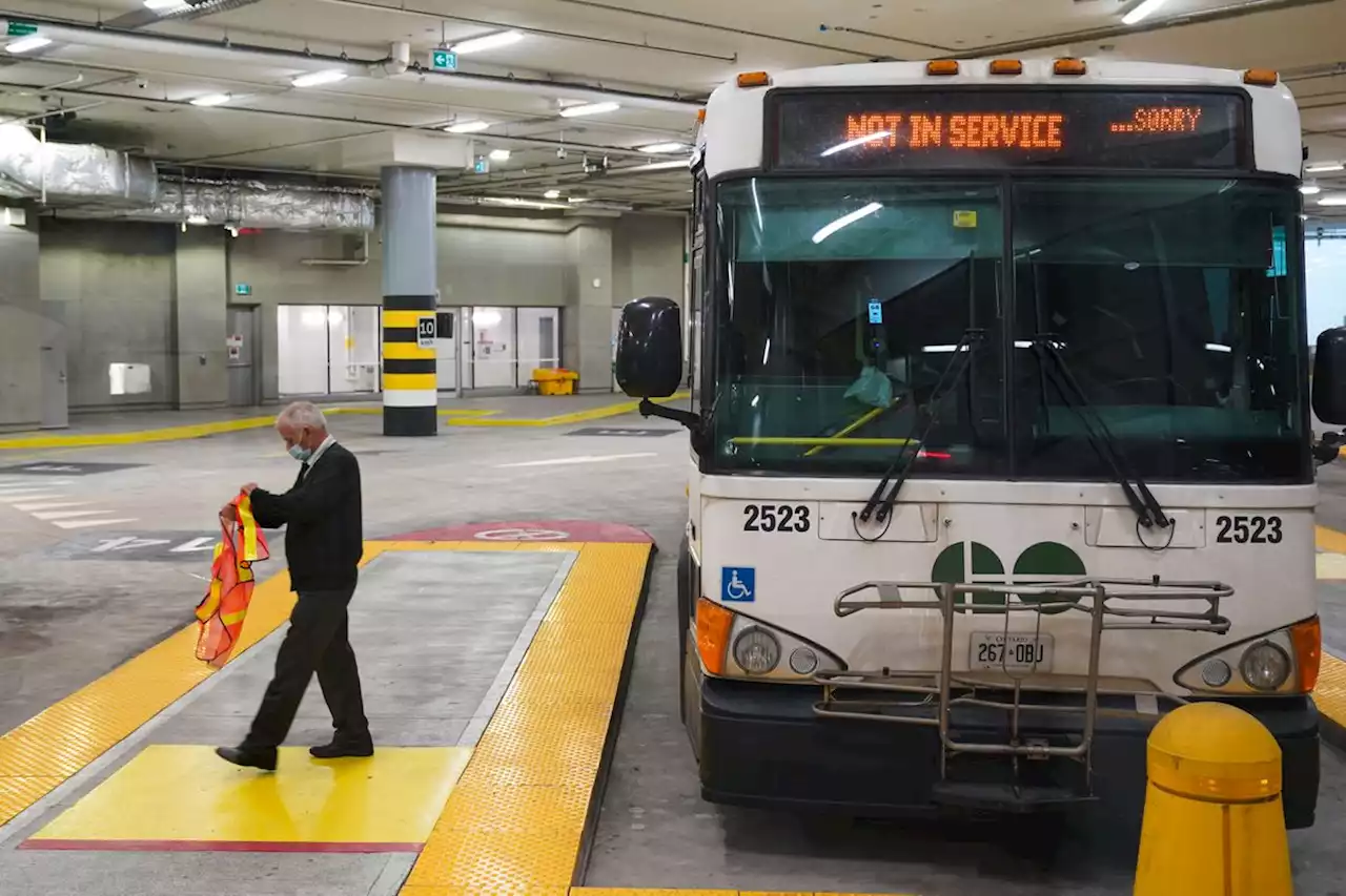 Union says about 2,200 GO Transit workers to strike as of Monday morning