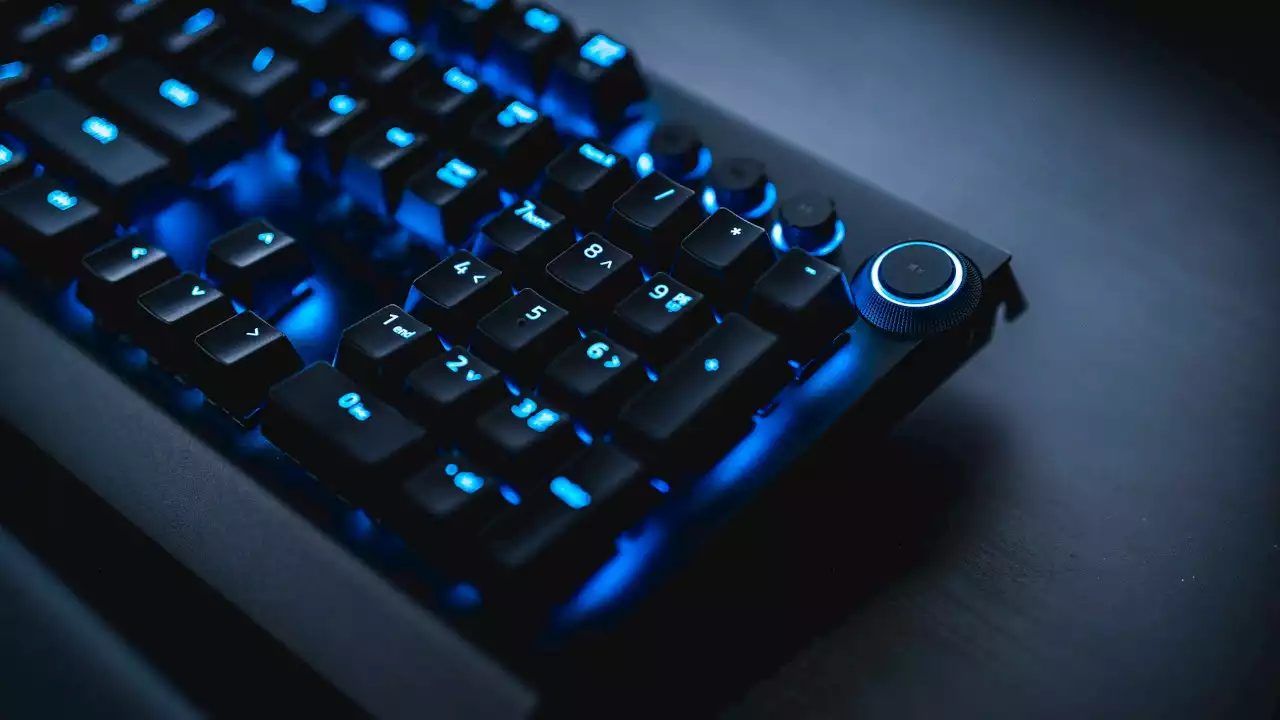 Video zeigt Gaming-Tastatur, die es so noch nie gab – „Lebendige' Skins auf den Tasten