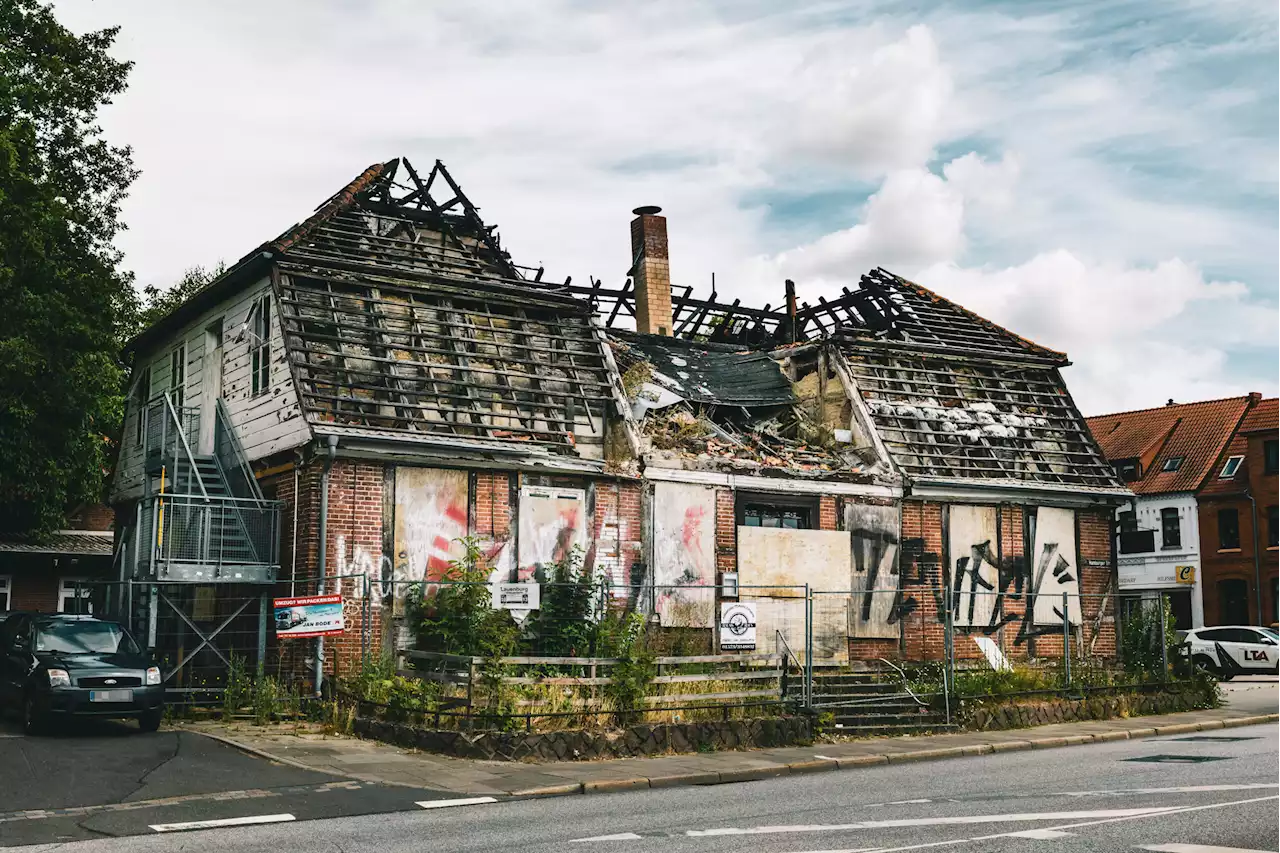 Mitten in Lauenburg vergammelt ein echtes Schmuckstück (M+)