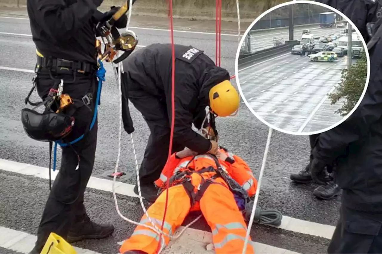 Police fire M25 protests warning as seven arrests made