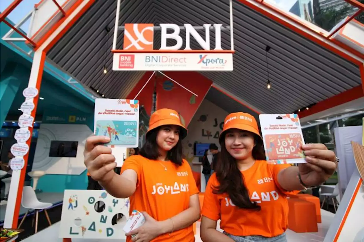 Ramai Pengunjung, Joyland Festival 2022 Bareng BNI Hibur GBK |Republika Online