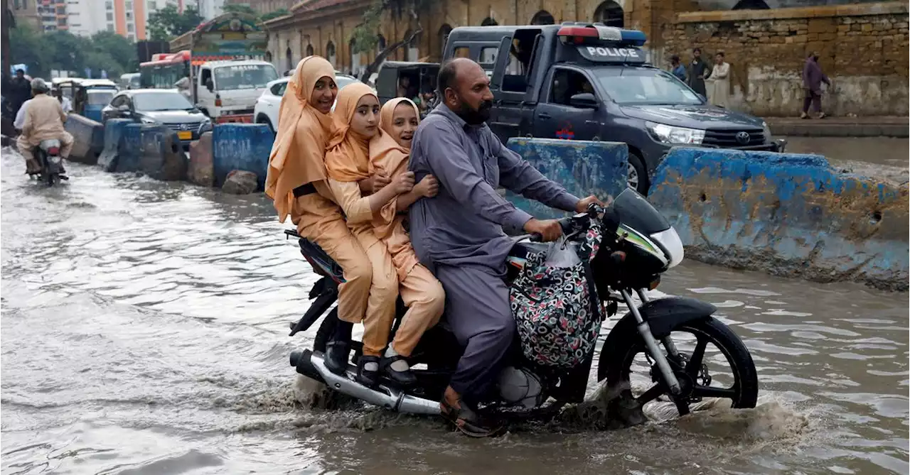 Reeling from floods, Pakistan seeks climate compensation, debt relief