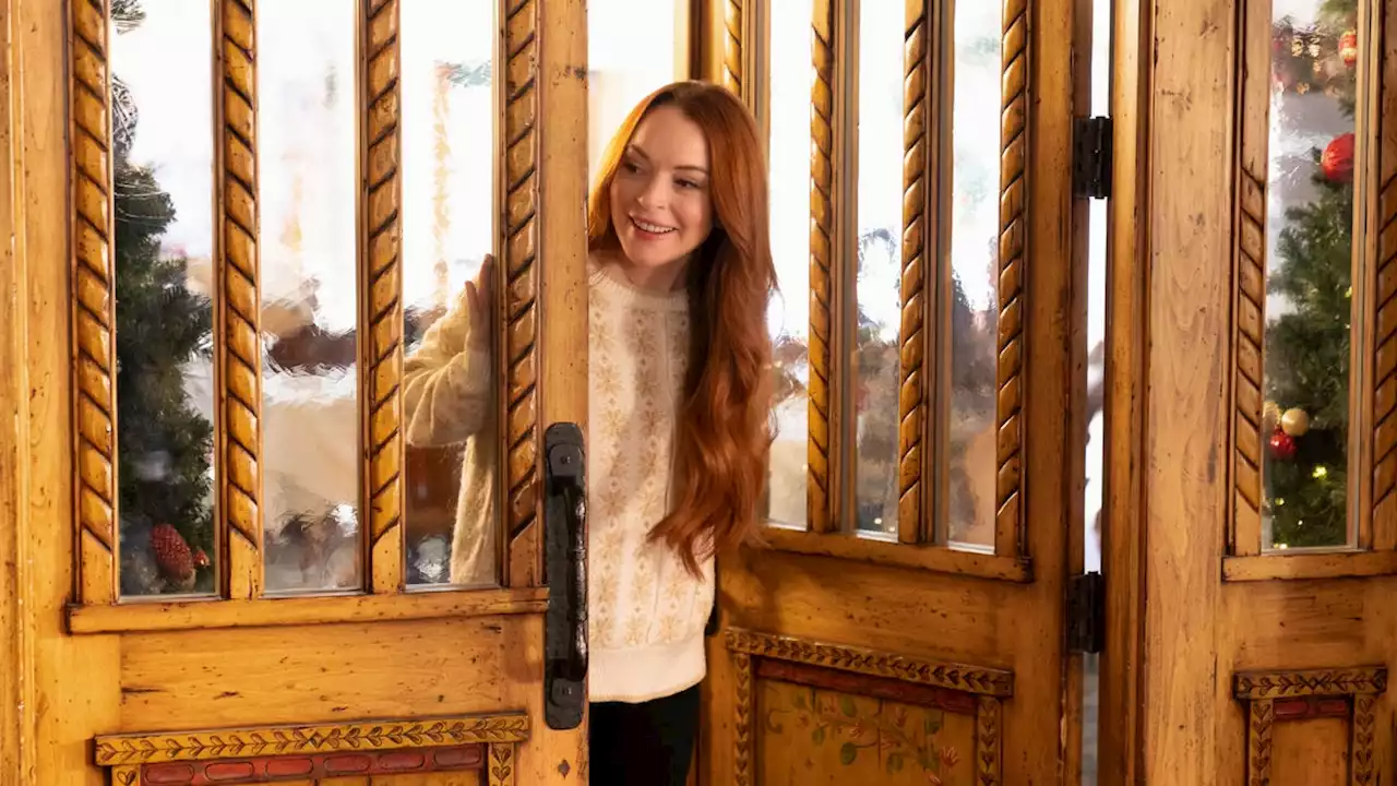 Lindsay Lohan returns to the screen in Netflix's 'Falling for Christmas:' Everything we know