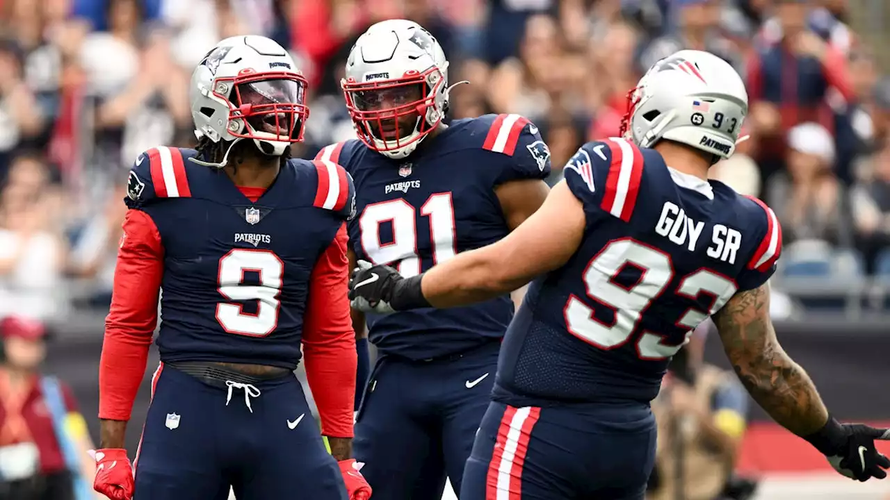 Patriots get nine sacks in dominant 26-3 victory over Colts