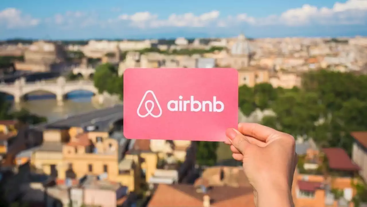 EU-Kommission: Airbnb und Co sollen mehr Daten mit Behörden teilen | W&V