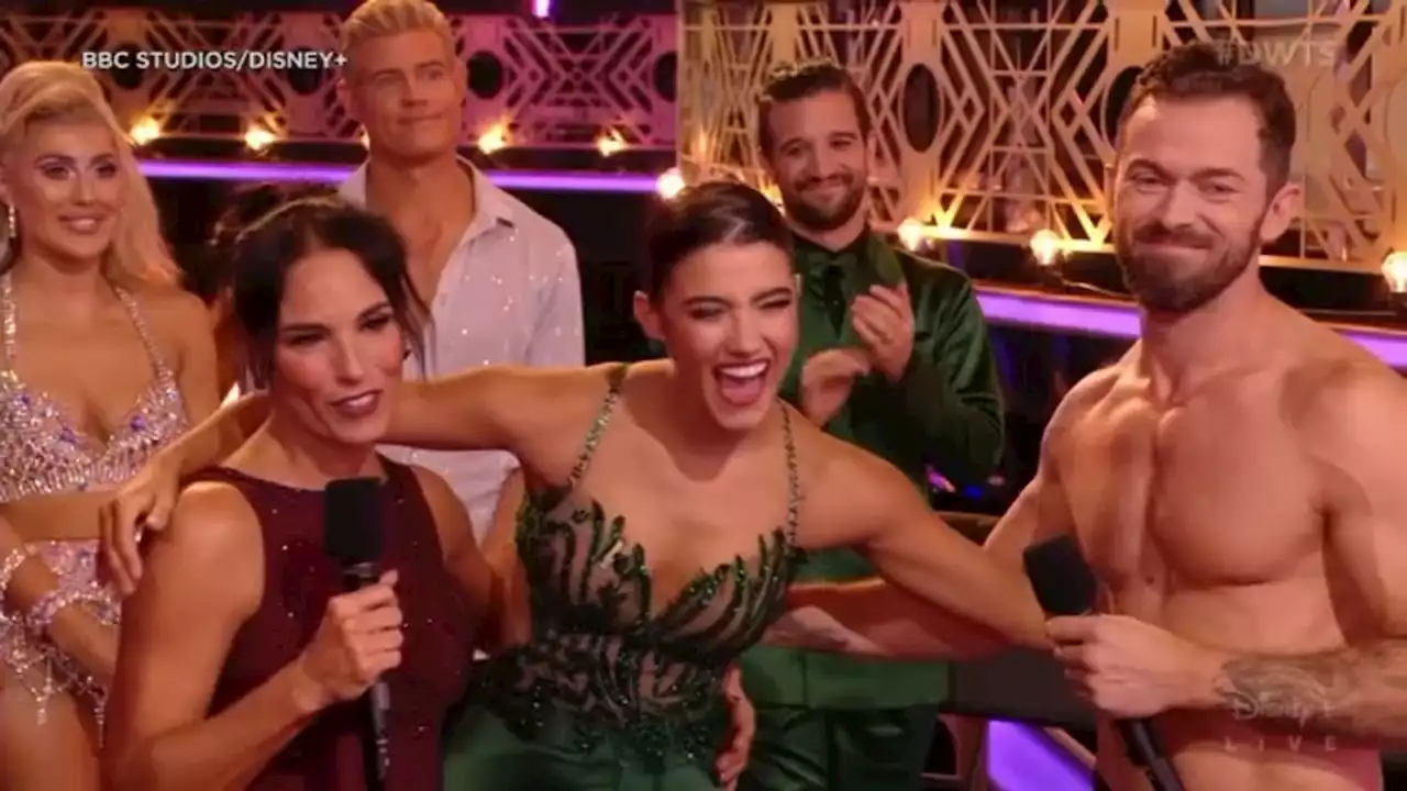 Double elimination leaves 'Dancing with the Stars' with top six couples for semifinals