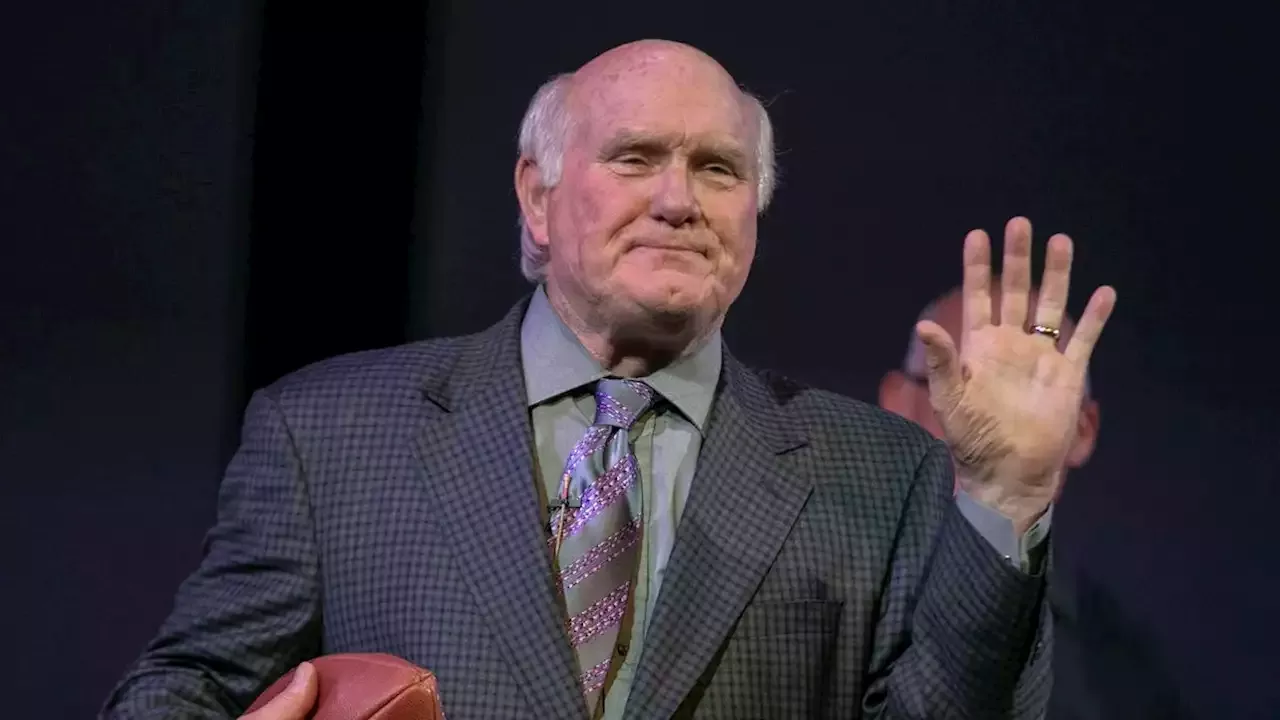 First Of All I'm In Texas”: NFL Legend Terry Bradshaw Once Refrained From  Pulling The Celebrity Card In Enemy Territory After Being Nabbed For  Speeding - EssentiallySports