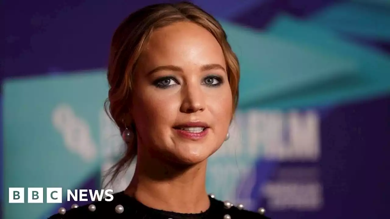 Jennifer Lawrence rules out theatre because of 'horrible stage fright'