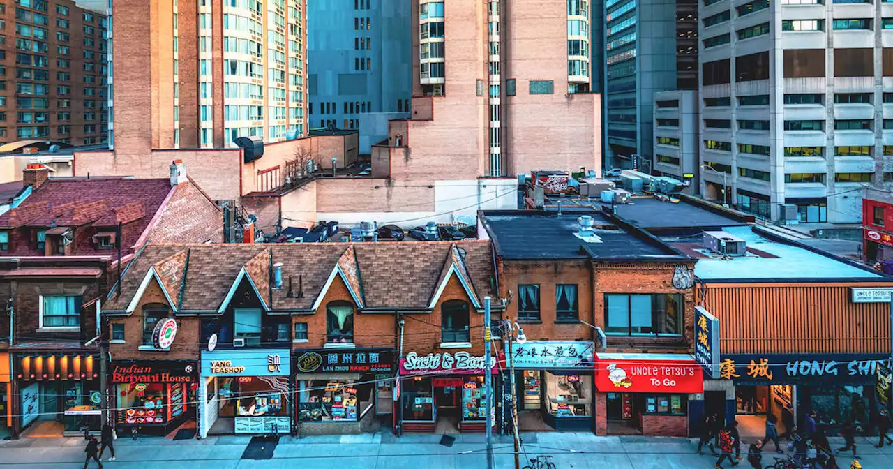 Developer wants to delete a whole row of Toronto restaurants for a huge tower