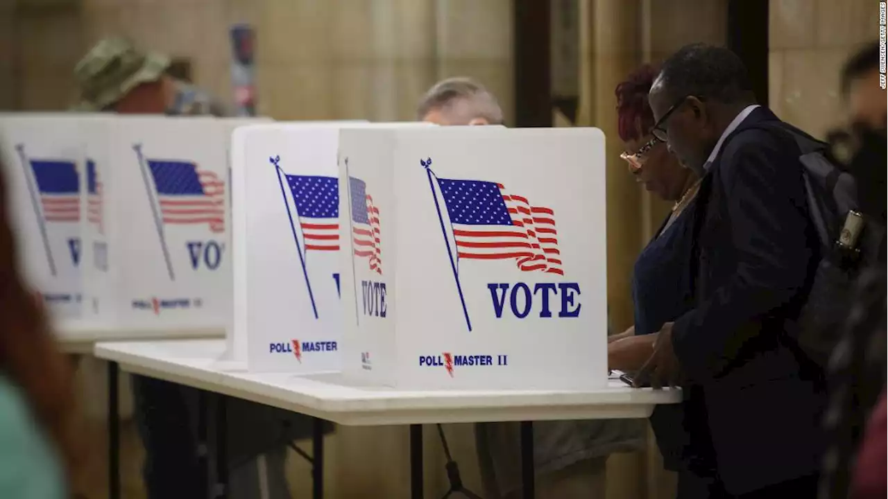 Florida to DOJ: Federal election monitors not allowed inside polling locations