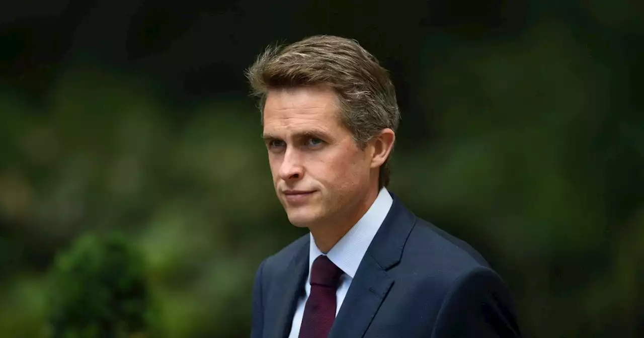 Sir Gavin Williamson resigns from government following bullying claims