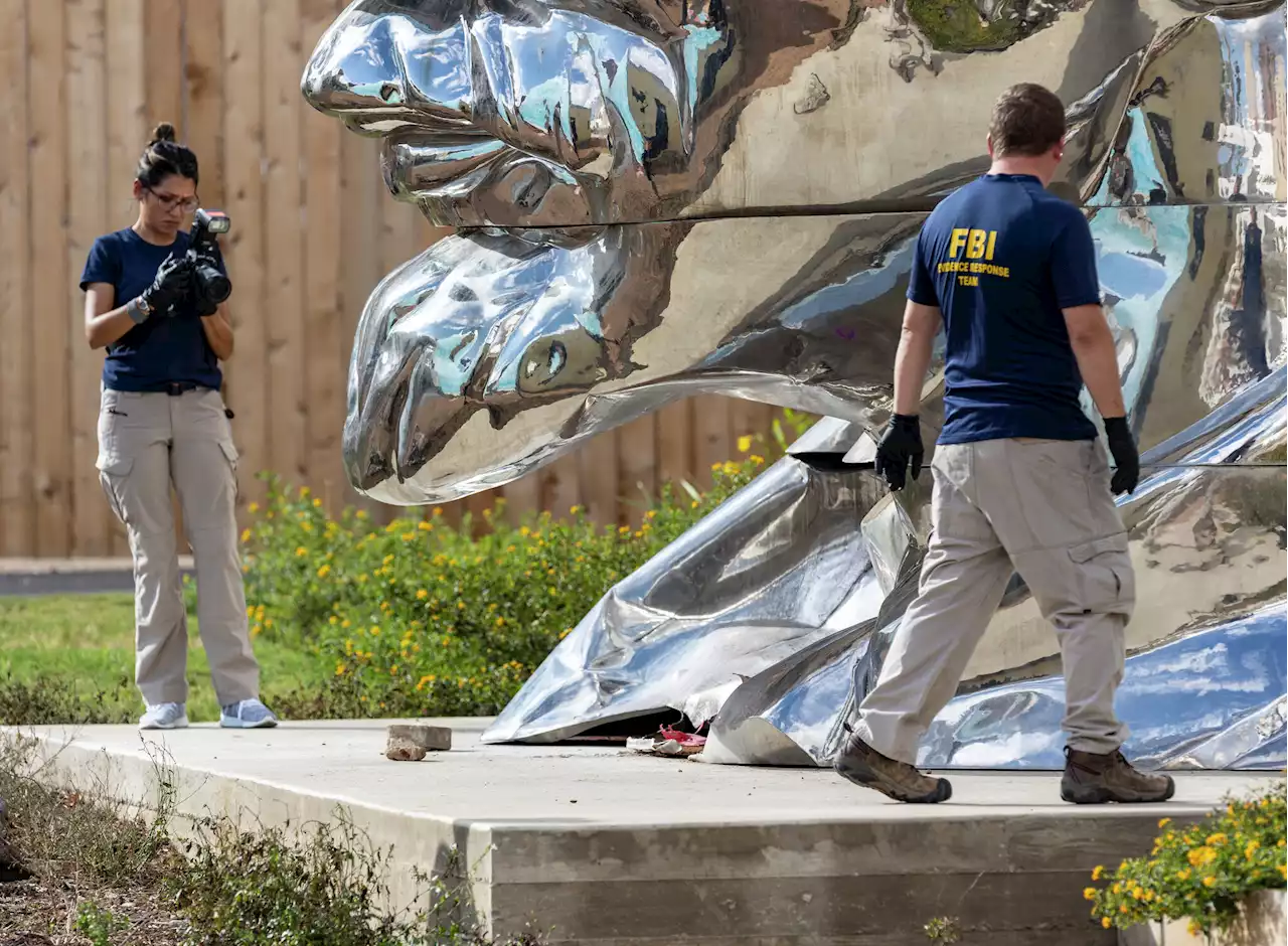 Watch video of Vladimir Lenin head sculpture being vandalized Monday morning