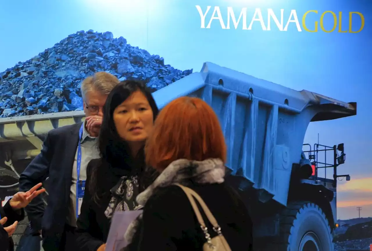 Yamana Gold agrees to Agnico-Pan American offer; ditches Gold Fields deal