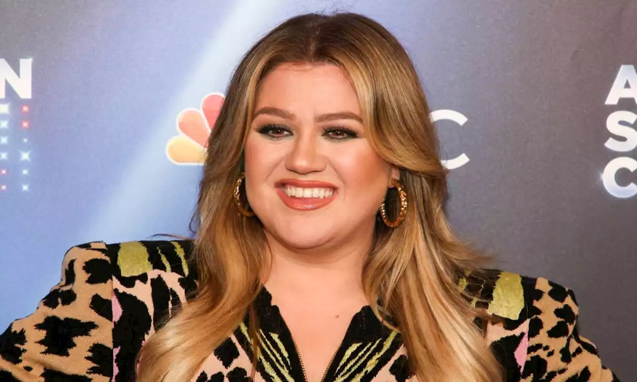 Kelly Clarkson's daytime talk show officially renewed - details