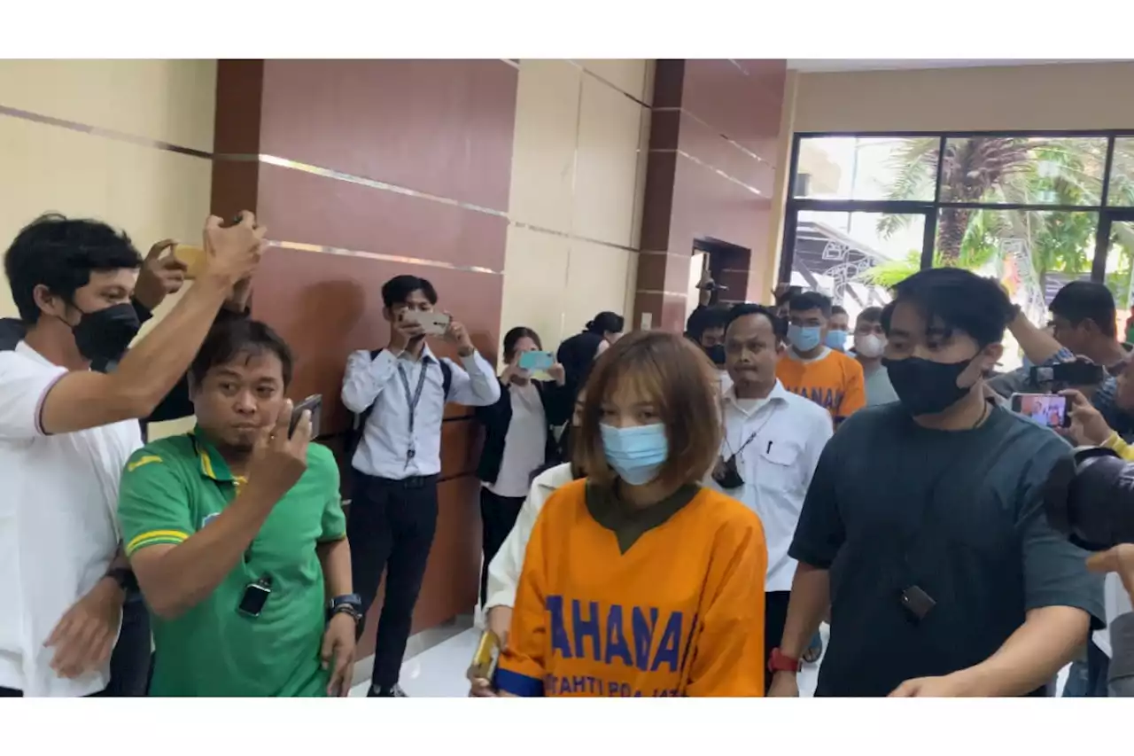 Pemeran Video Dewasa Kebaya Merah Ternyata ‘Pemain Lama’