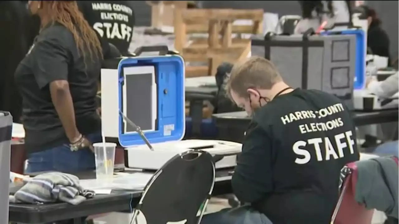 ‘We are well aware’: Several machines down, multiple issues reported at Harris County polling location