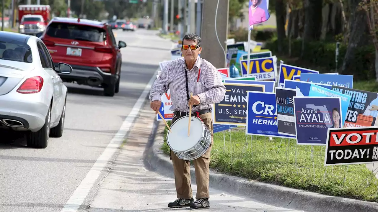 Midterm elections: Voters head to polls with control of House and Senate up for grabs