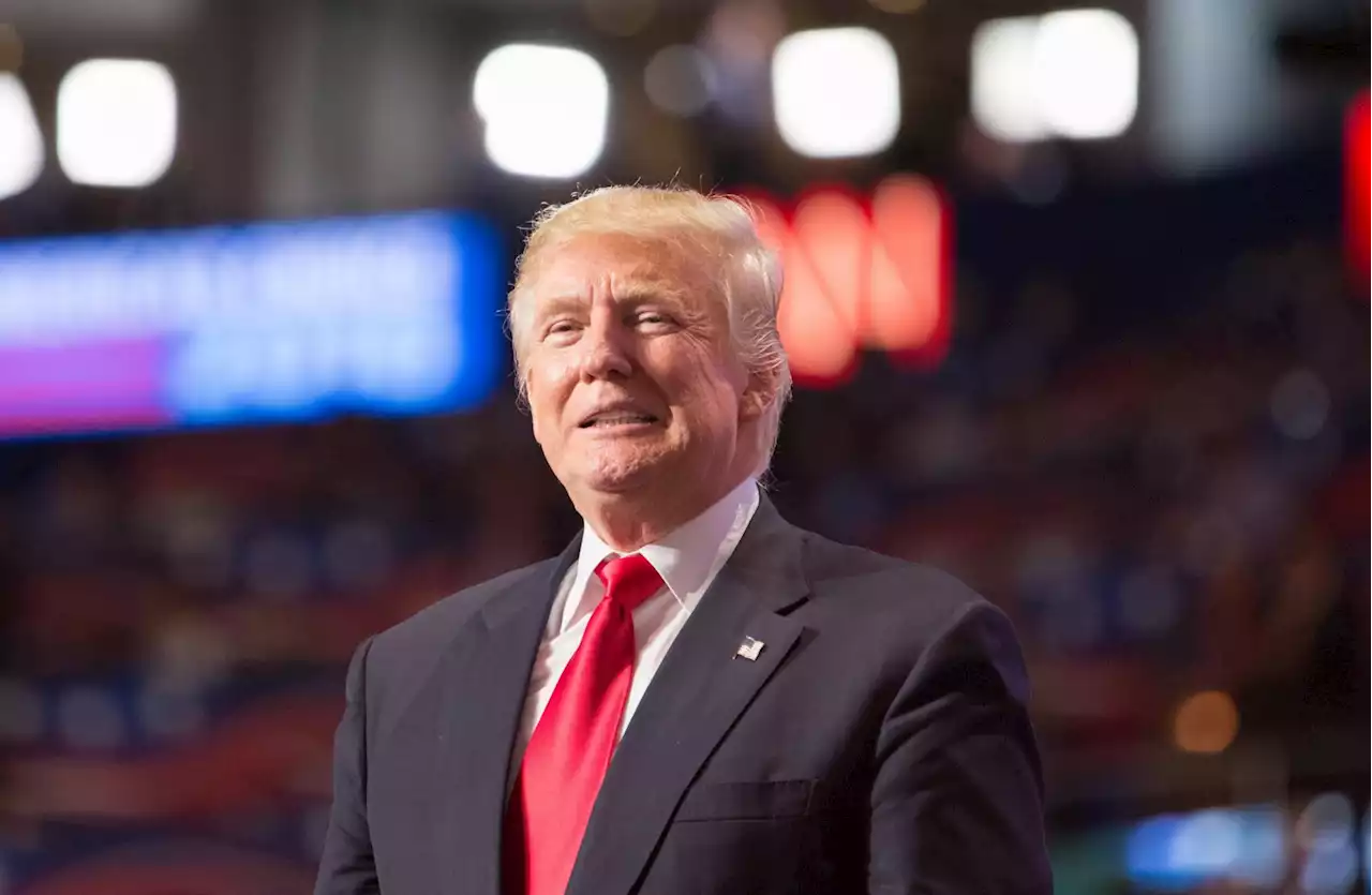 Midterm elections: Trump to make 'big announcement' as America goes to the polls