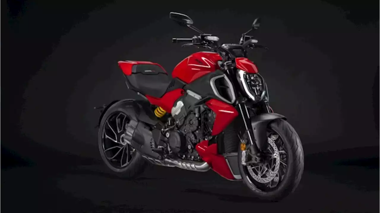 Ducati Turns Its Polarizing Diavel Into a Wicked 4-Cylinder Power Cruiser