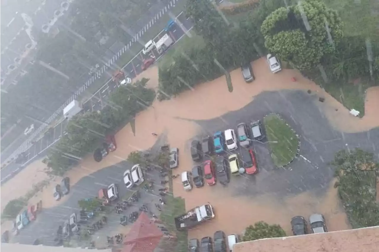 Malaysia issues flash flood warning for KL, Selangor, Negri, Kedah, Johor, Melaka and Sarawak