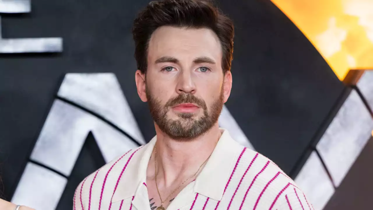 Chris Evans’ ‘Captain America’ Salaries Set Him Up For Life—Here’s His Net Worth Now