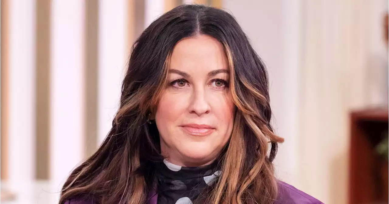 Alanis Morissette Appears to Slam Rock and Roll Hall of Fame Ceremony