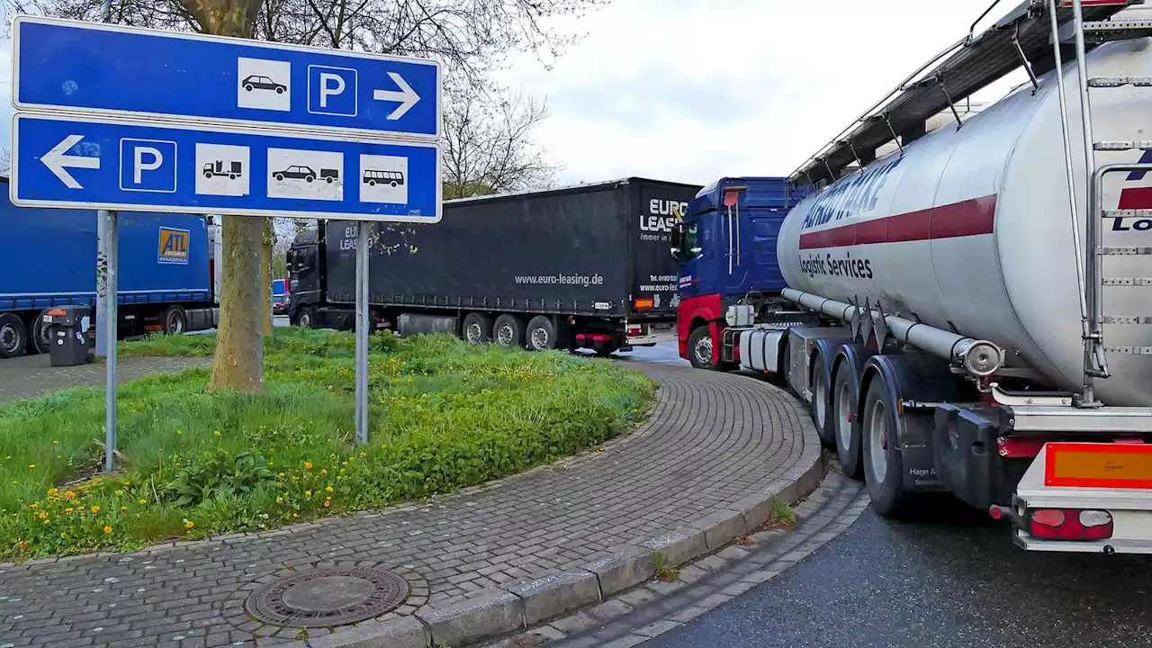 ADAC: Weiterhin viel zu wenige Lkw-Stellplätze auf Rastplätzen