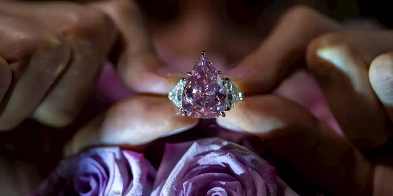 Auction of 18-carat pink diamond expected to raise up to $35 million