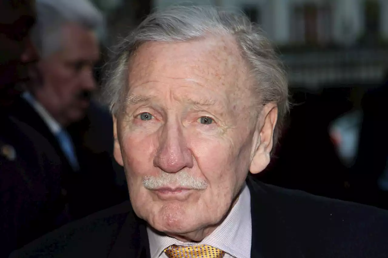 Harry Potter and Carry On legend Leslie Phillips has died aged 98