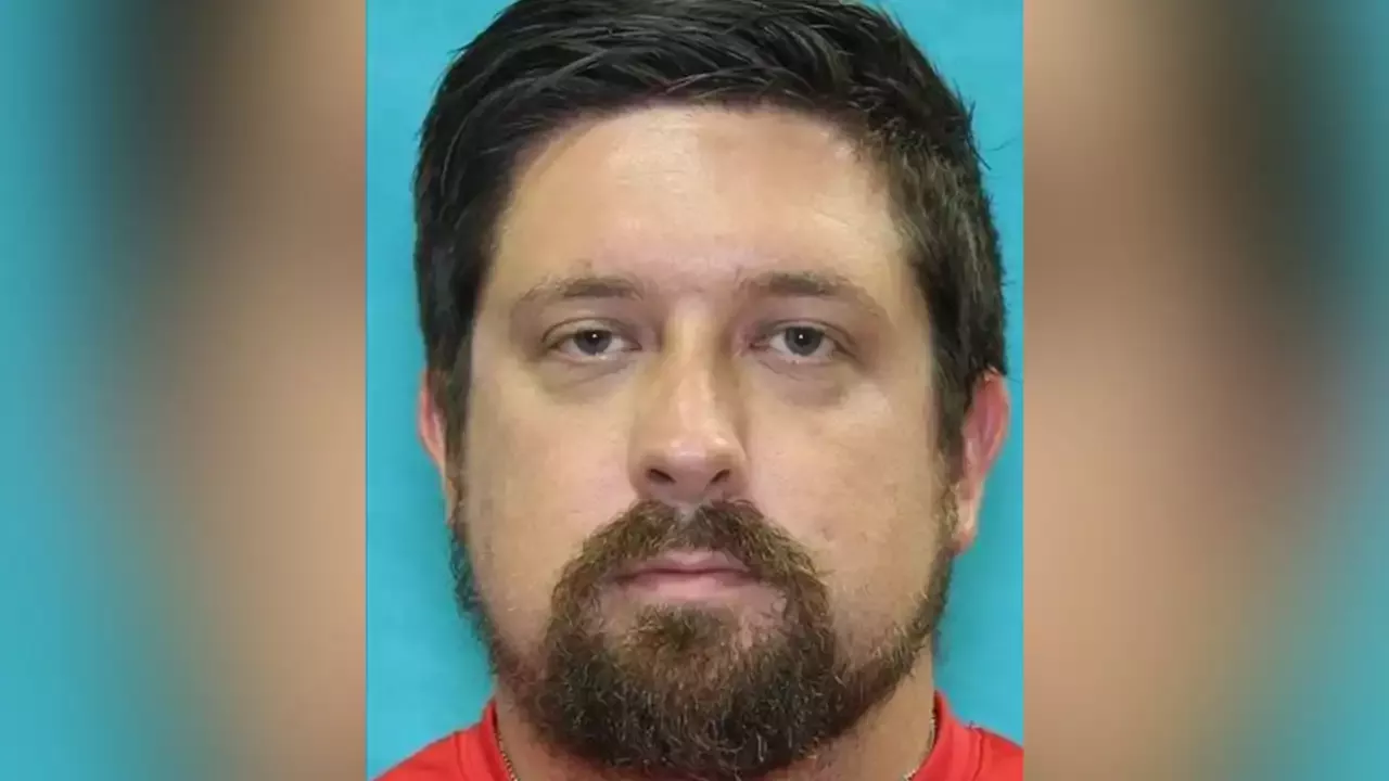 Conroe Isd Coach Pleads Guilty Sentenced 7 Years In Prison After Sending Minor Nudes Officials Say 7225