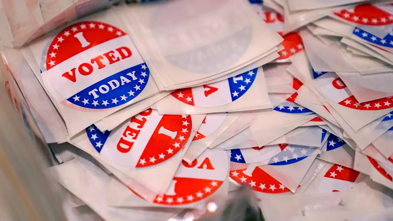 Doughnuts, pizza and cheap rides: Election Day deals are here