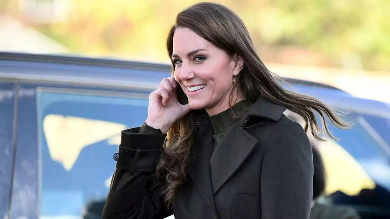 Kate Middleton resplendissante tout en kaki : découvrez le prix de sa tenue pour sa dernière sortie publique