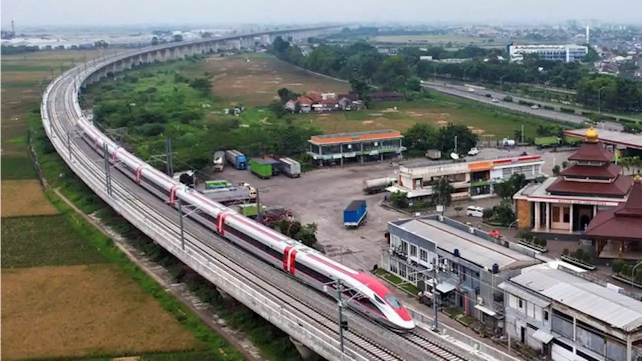 Kereta Cepat JKT-BDG Butuh Dana, Cari Utang Rp16 T ke China