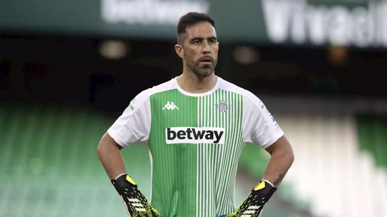 El jugador más esperado: Claudio Bravo se perderá el emotivo reencuentro con Colo Colo