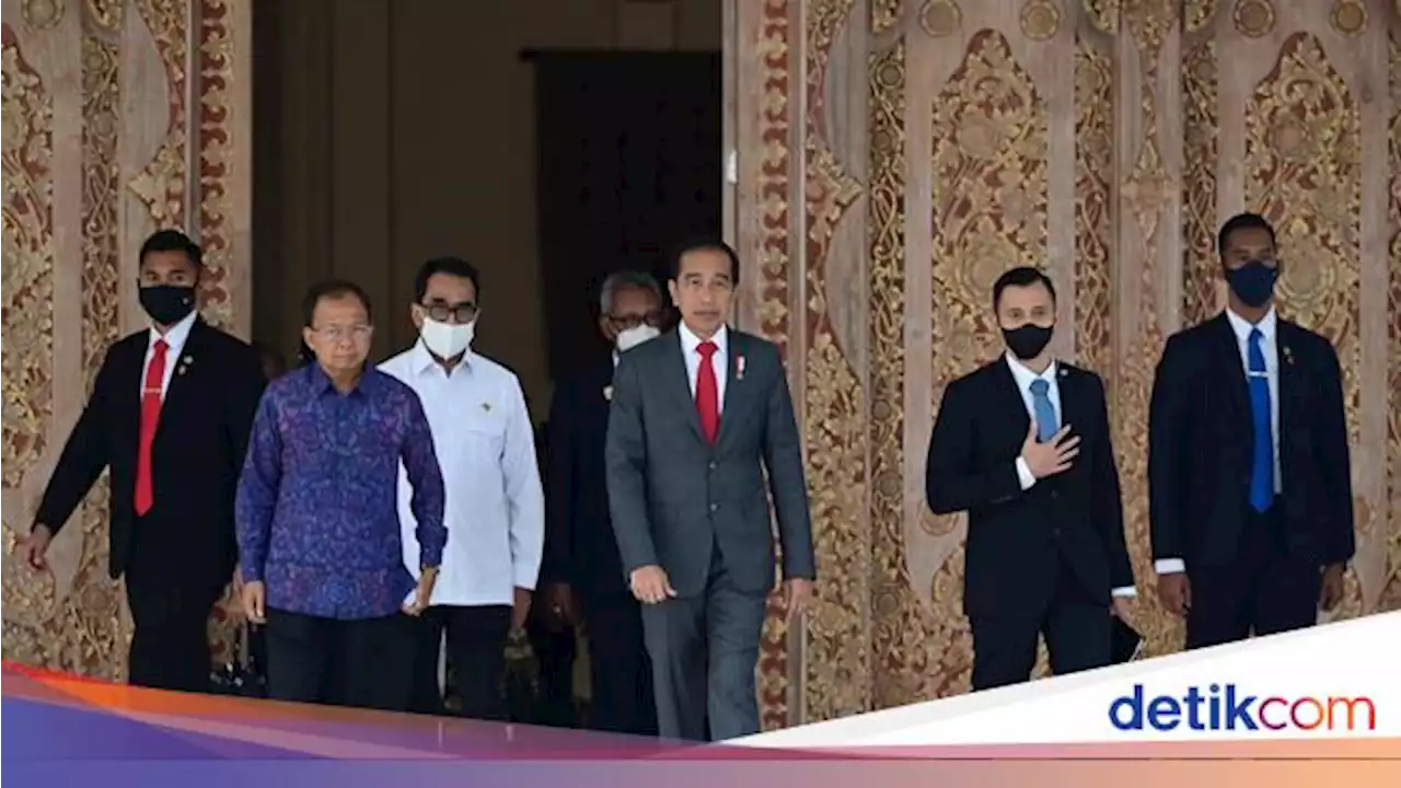 Jelang G20, Jokowi Resmikan Terminal VVIP Ngurah Rai & 3 Pelabuhan di Bali