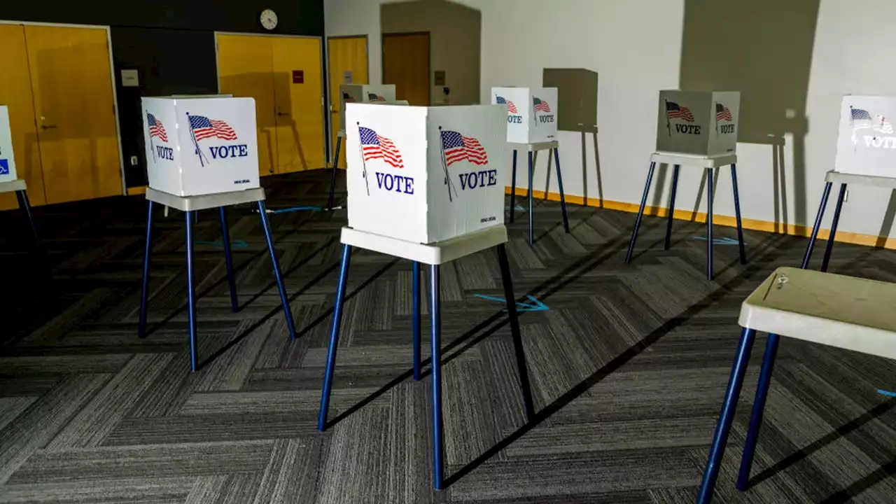 Court ruling extends hours of voting until 8 p.m. for all Harris County polling locations