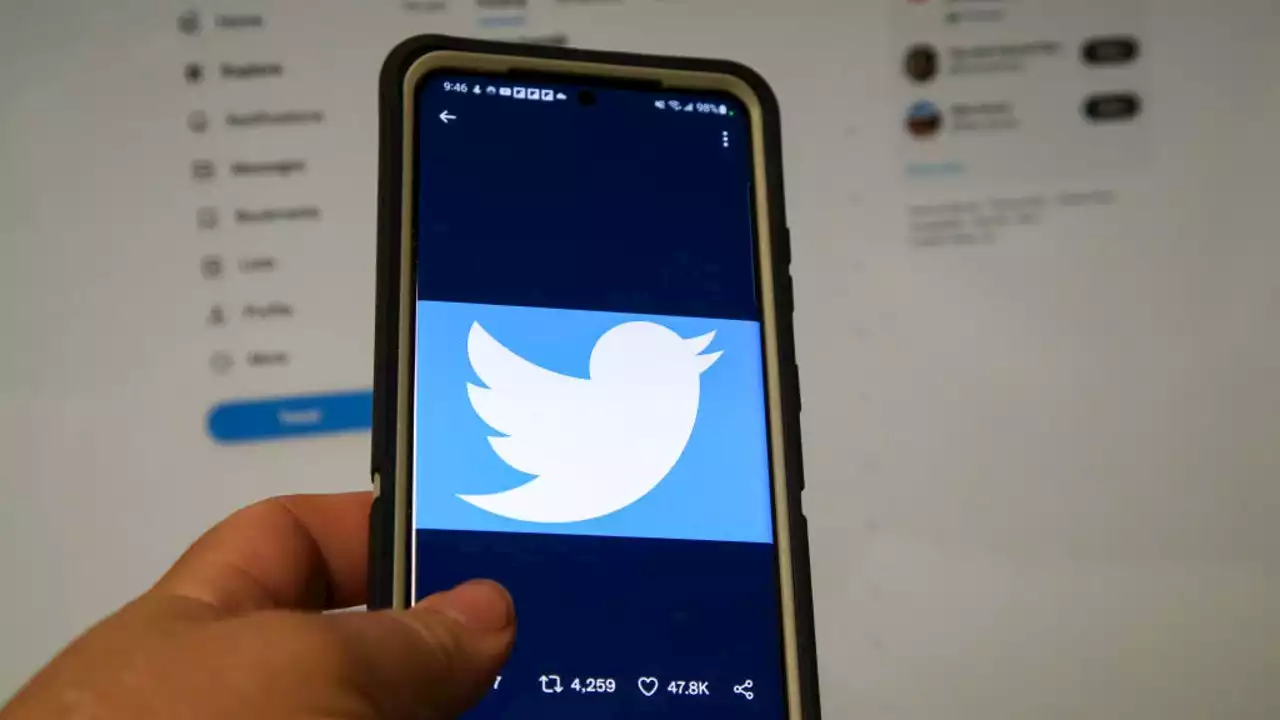 Twitter adding 'official' label to verified big accounts